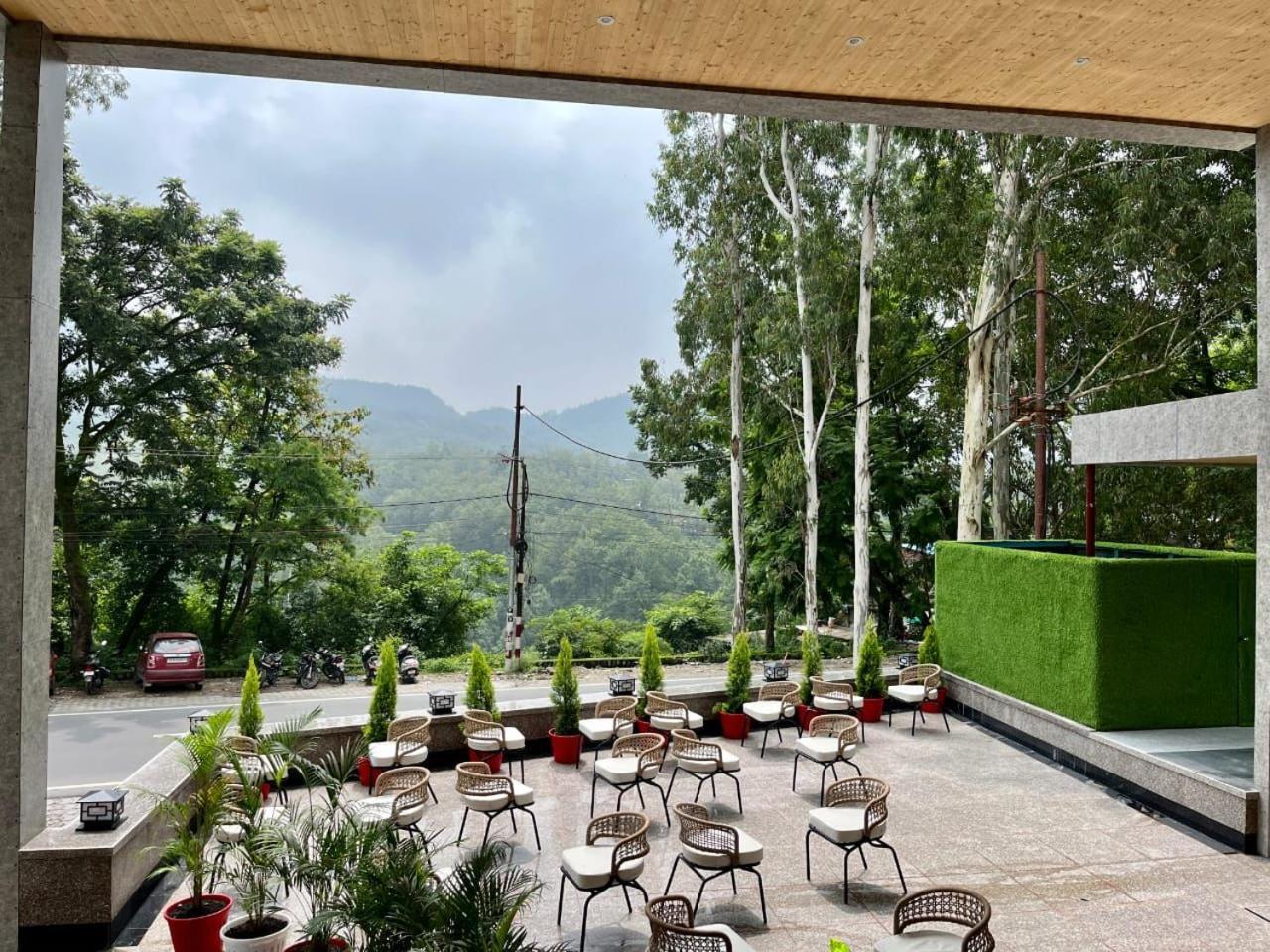 The Prominence Mussoorie Road Dehradun酒店 外观 照片